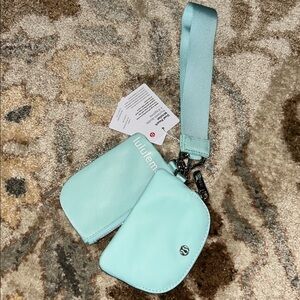 Lululemon Mint Green Wristlet Set